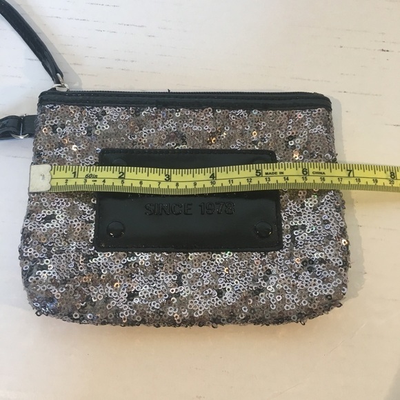 NINE West Wristlet Glitter Sequins Silver Black - Picture 3 of 6
